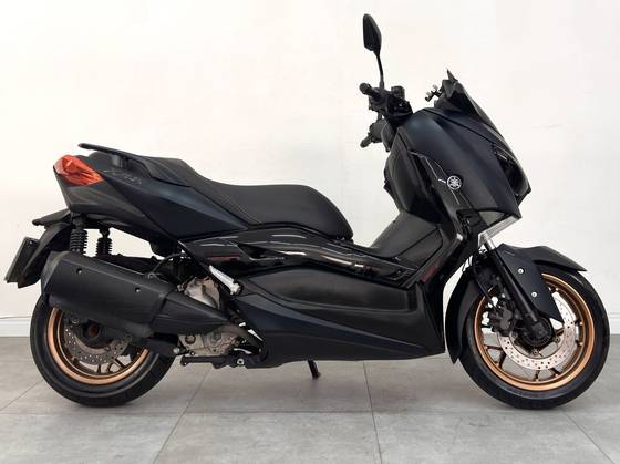 YAMAHA XMAX ABS YAMAHA XMAX ABS